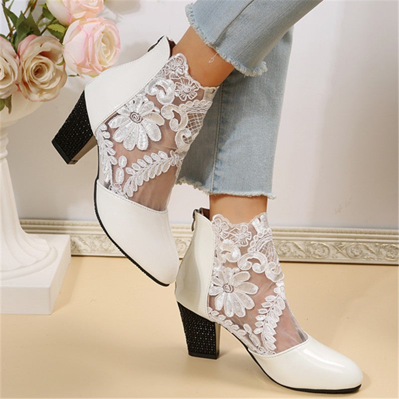 Hollow Mesh Women's Sandals Lace High Heel Product information: Lining material: no lining Toe holder shape: Pointed Color: black, white Shoe Upper material: Mesh Size: 35,36,37,38,39,40,41,42,43 Wearing method: back zipper Sole material: raw rubber sole