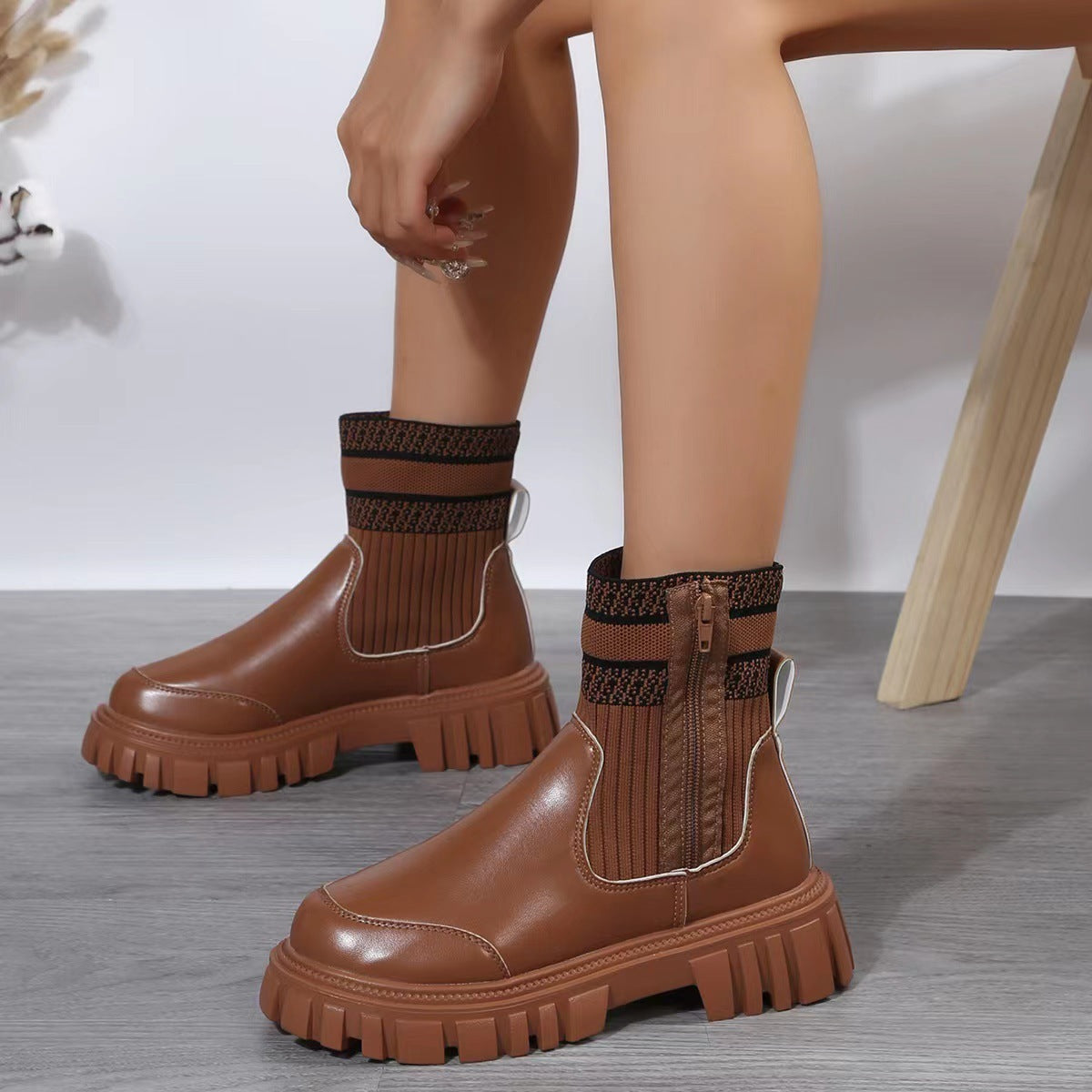 Fashion Mid-tube Boots With Zipper Design Non-slip Thick Sole Elastic Knitted Patchwork Boots For Women Round Toe Shoes Winter Overview: Unique design, stylish and beautiful. Good material, comfortable feet. A variety of colors, any choice. Specification: