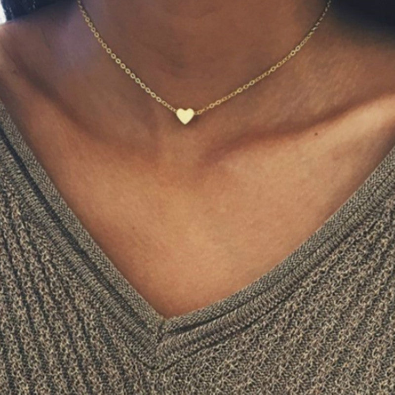 Simple Fashion Gold Color Double-sided Love Pendant Necklaces Clavicle Chains Necklace Women Jewelry Valentines Day Gift Overview: Stylish design coordinates with a suit, sportswear, workwear, fitness, daily clothing on most occasions. Try to match your d