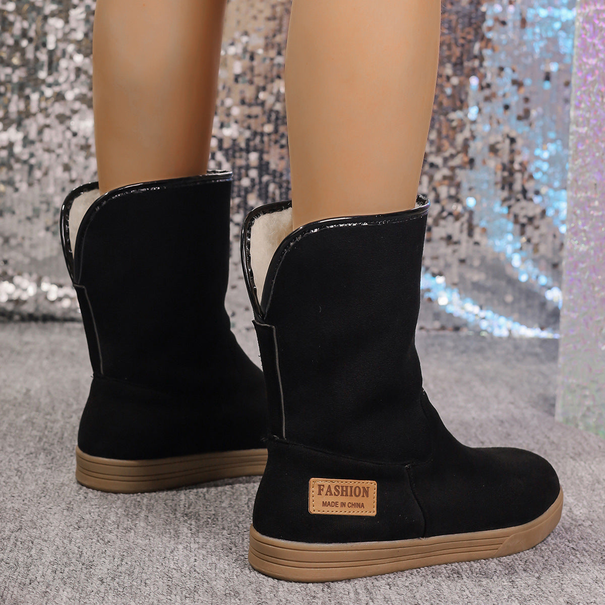 Women's Snow Boots Winter Warm Non-slip Flat Mid-calf Boot Plus Velvet And Thickened Cotton Shoes Product information: Upper material: suede Sole material: rubber Upper height: high top Toe shape: round head Heel shape: flat heel Color: black, brown Size