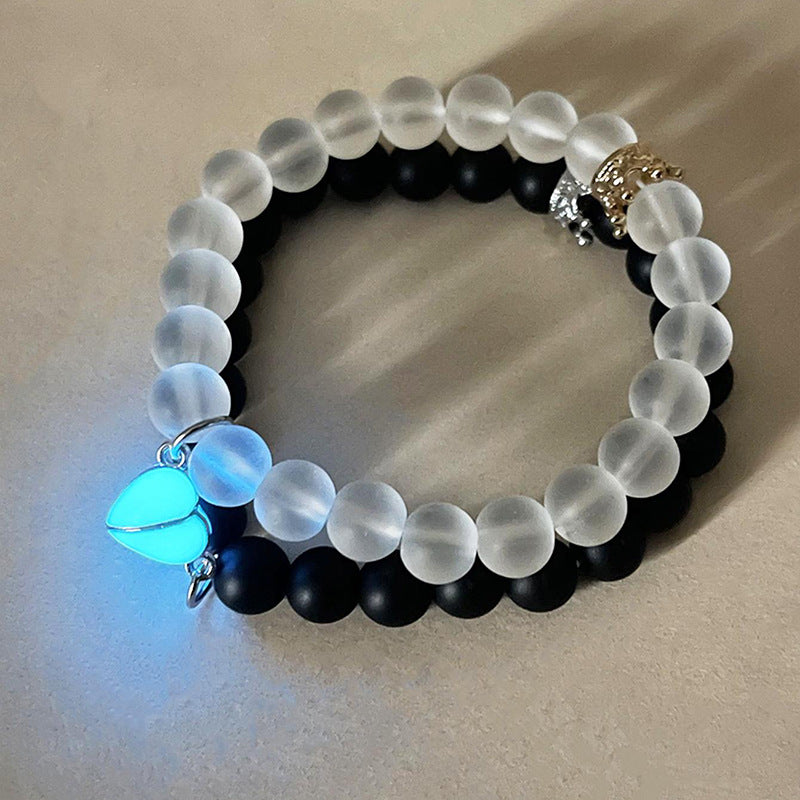 Fashion Jewelry 2pcs Handmade Crown Beaded Charms Bracelet Luminou Heart Glow In The Dark Couple Bracelet For Lover Men Women Fluorescent Gift Overview: 100% brand new product This simple and versatile outfit is a year-round must-have! Just a simple match