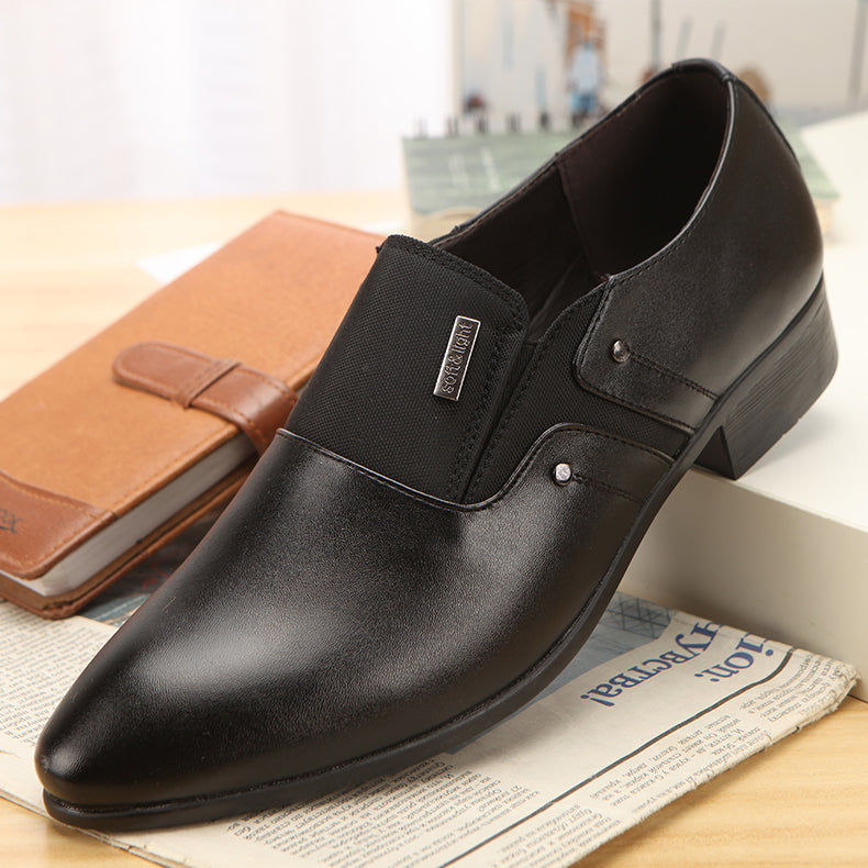 Mens Fashion Casual Pointed Toe Leather Shoes Product information: Function: Breathable Closure: One-stepper Size: 38 39 40 41 42 43 44 Popular elements: stitching Heel height: low heel (1-3cm) Color classification: light brown black white Toe style: poin