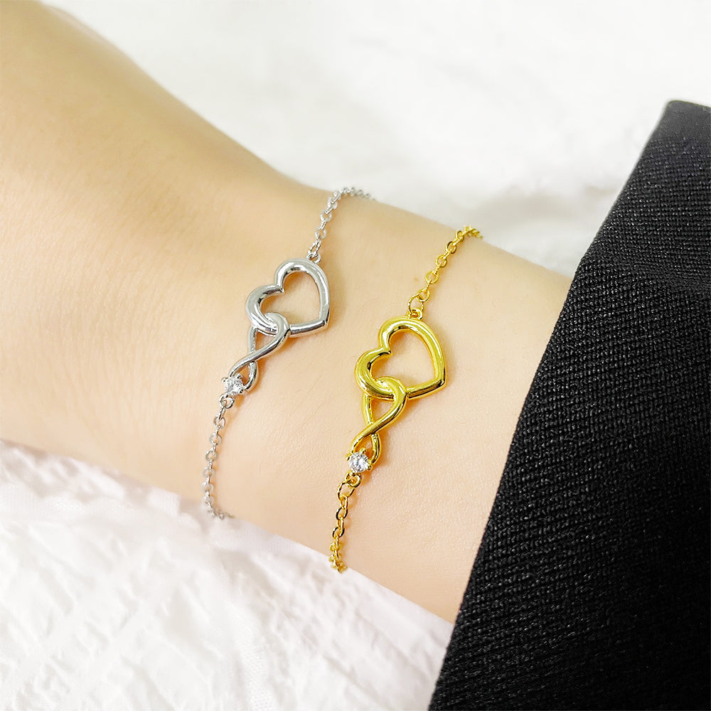 Heart-shape Bracelet Fashion Jewelry Versatile Love Bracelet Gift For Girlfriend Valentine's Day Overview: Unique design, stylish and beautiful. Good material, comfortable wear. A variety of colors, any choice. Product information: Style: Korean style, fa