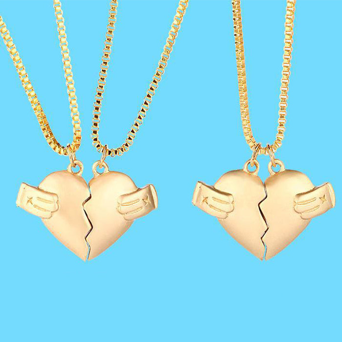 Creative Magnet Love Necklace 2pcs Heart-broken Shape Necklace Men And Women Personalized Jewelry For Valentine's Day Product information: Material:Alloy Processing: Electroplating Chain Style:Cross Chain Pendant Material: Alloy Packing list: Necklace*2PC