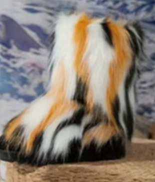 Plus Size Women's Shoes Fashion All-match Fur Boots Women's Shoes Product information: Pattern: solid color Lining material: artificial velboa Applicable sports: Universal Color: yellow Heel height: mid heel (3-5CM) Heel shape: flat heel Size: 36, 37, 38,