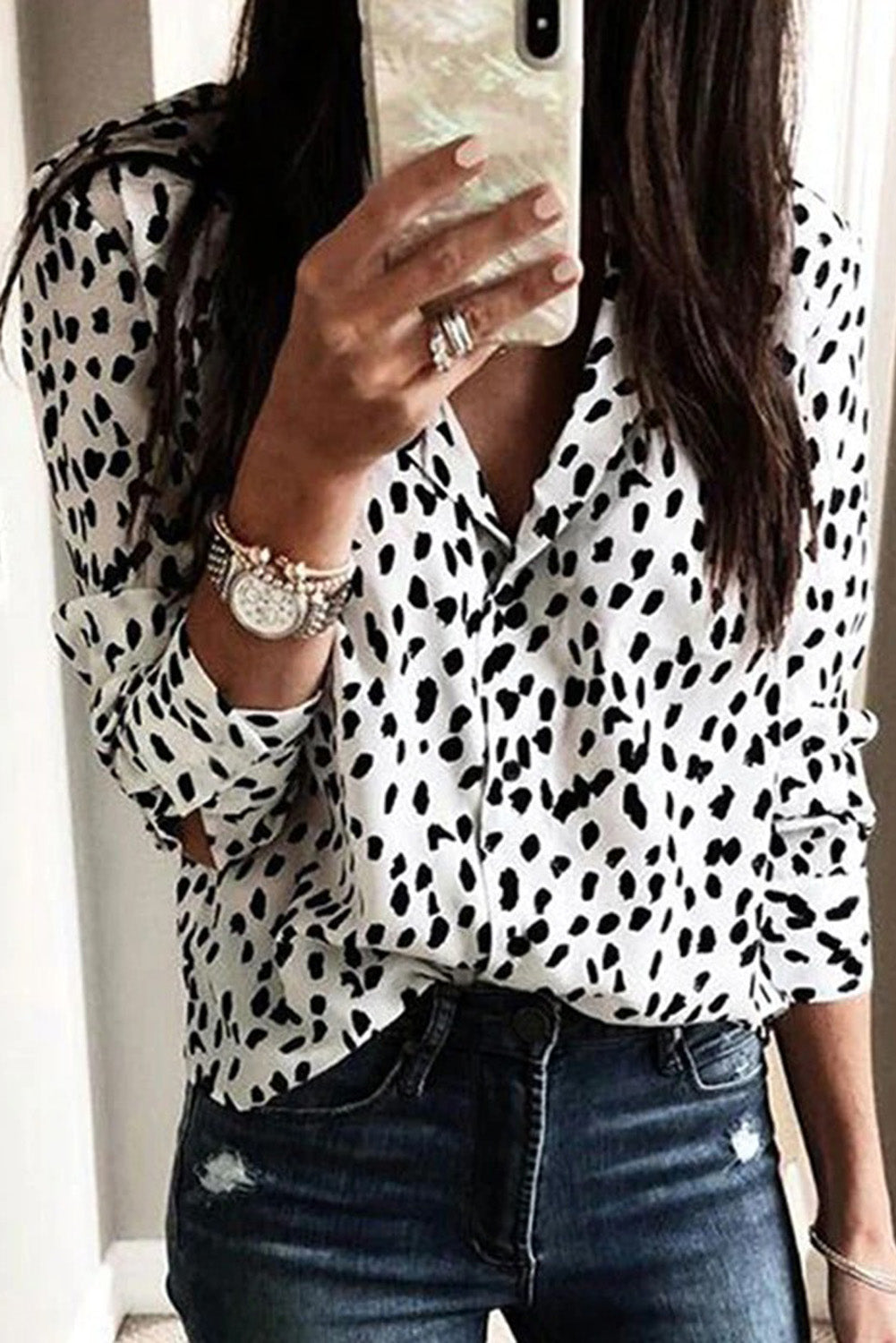 Leopard Print Turn-D Elevate your wardrobe with our timeless Blouse with Collar, adorned with high-quality buttons and an enduring pattern that transcends trends. This blouse effortlessly blends sophistication and versatility, making it an essential piece