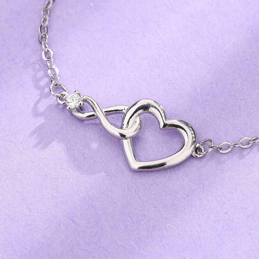 Heart-shape Bracelet Fashion Jewelry Versatile Love Bracelet Gift For Girlfriend Valentine's Day Overview: Unique design, stylish and beautiful. Good material, comfortable wear. A variety of colors, any choice. Product information: Style: Korean style, fa