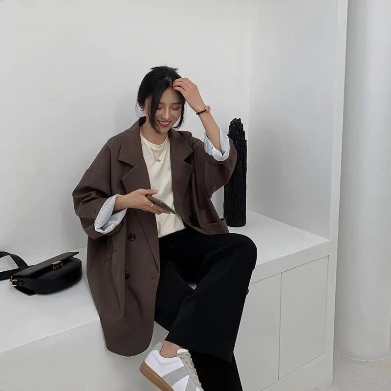 New Women's Coffee Suit Jacket Spring And Autumn Product information: Pattern: solid color Color: Black, coffee color Clothing placket: double breasted Size: S,M,L,XL Style type: temperament commute Lining composition: Polyester Fiber (polyester) Content