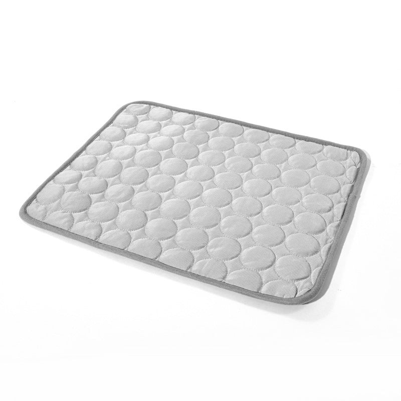 Pet Ice Mat Summer Pet Mat Dog Mat Cat Cooling Mat Pet Supplies Pet Cooling Supplies Pet Mat Product Information: Material: Cloth Product Category: Seat Cushion Item No.: Pet cold pad Color: pink, dark blue, light blue, gray, brown Specifications: 40*30CM