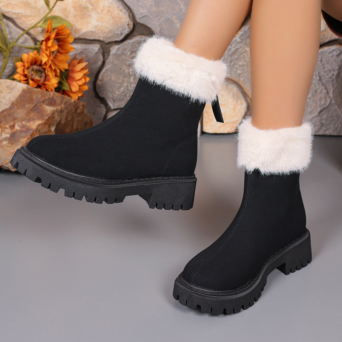 Square-heeled Snow Boots Winter Plus Velvet Platform Plush Shoes Fashion Warm Non-slip Mid-calf Boot For Women Product information: Upper height: high top Toe shape: round head Heel shape: thick heel Inner material: cotton Heel height: middle heel Color: