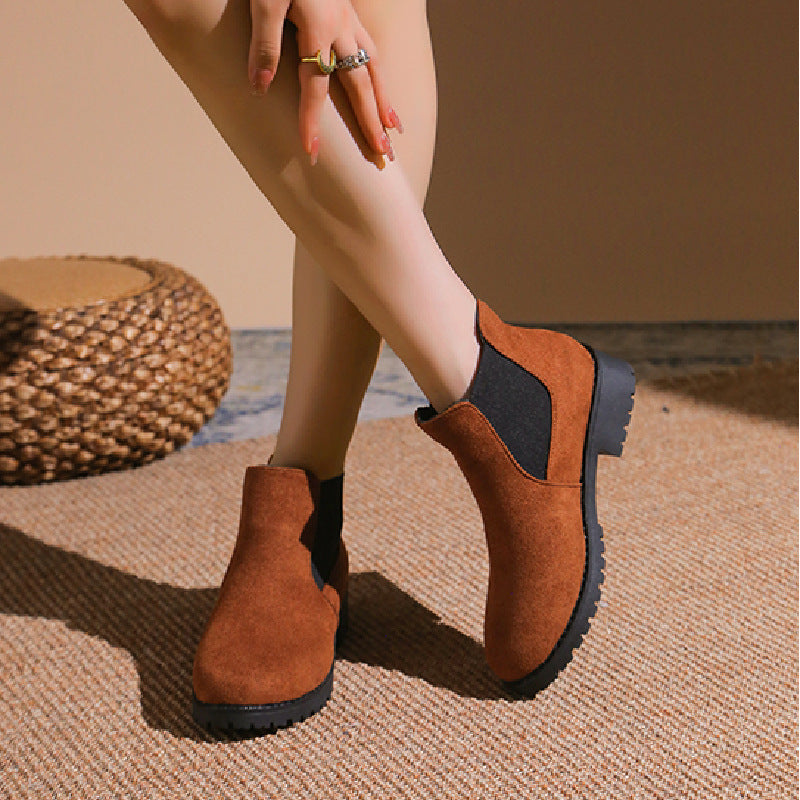 Women's Fashion Personality Chunky Heel Ankle Boots Product information: Pattern: solid color Color: black, khaki, beige Size: 36, 37, 38, 39, 40, 41, 42, 43 Toe holder shape: round head Shoe Upper material: Suede Applicable Gender: Female Style: European