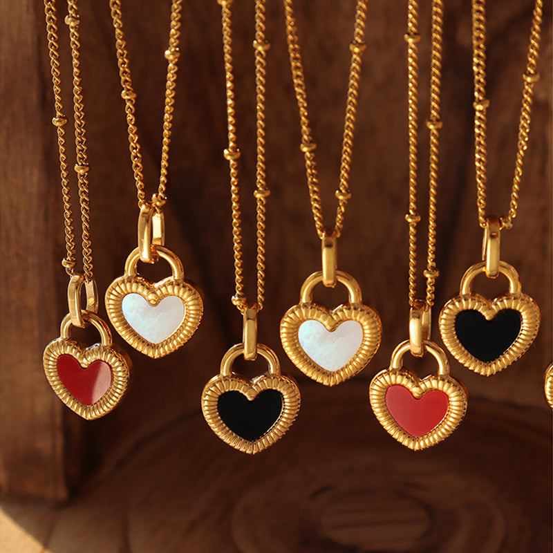Double-Sided Color Heart-shaped Necklace Ins Style Niche Design Valentine's Day Personalized Love Necklace For Women Jewelry Product information: Material:Titanium steel/Choi bei Size:40+5cm Size Information: Packing list: Necklace*1 Product Image: Double