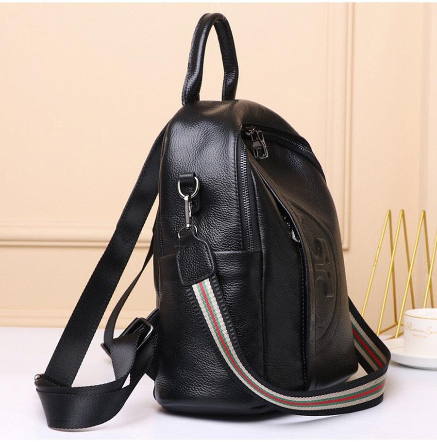 Casual Leather Backpack- Seattle Experience the epitome of practicality with our Women's Leather Backpack, an essential companion for your daily life. Meticulously crafted from premium materials, this backpack is designed to cater to your needs while addi