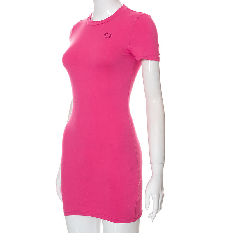 Heart-Embroider Bodycon Mini Dress Step out in confidence wearing the Heart-Embroider Bodycon Mini Dress. Check all the boxes with this stylish number that features a crew neck, short sleeves, slim fit and mini/above knee-length. You’ll never have to worr
