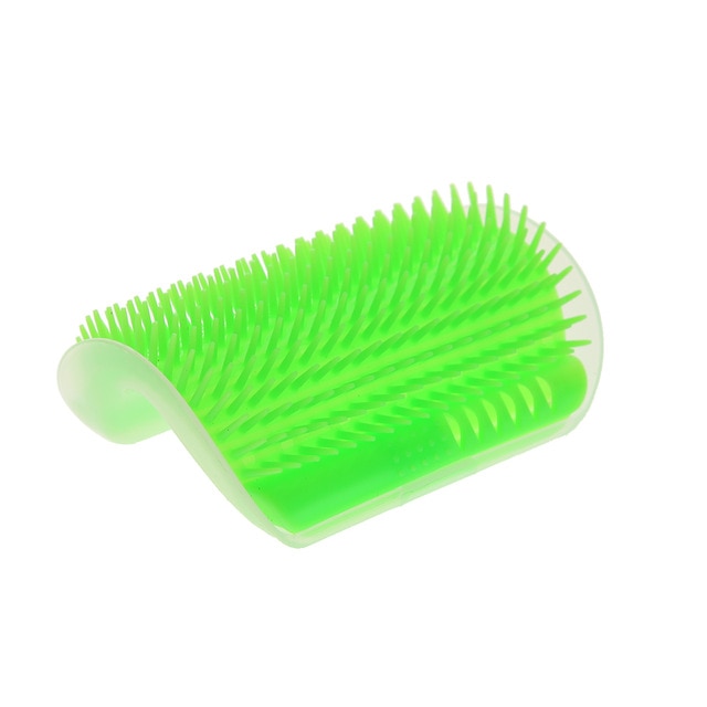Cat Self Groomer Corner Brush Features:The product is designed according to the living habits of the cat.It plays the role of the rubbing of a cat.In combing the cat's hair, it can remove loose and shedding hair.It is equipped to attract the cat's eye, pr