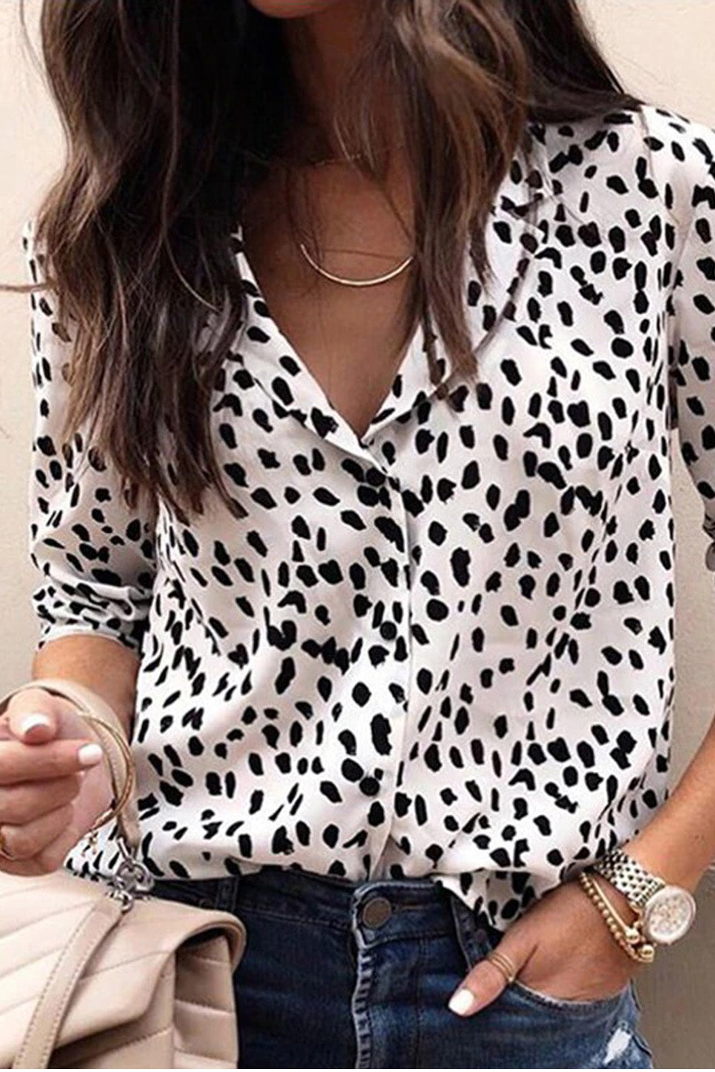 Leopard Print Turn-D Elevate your wardrobe with our timeless Blouse with Collar, adorned with high-quality buttons and an enduring pattern that transcends trends. This blouse effortlessly blends sophistication and versatility, making it an essential piece